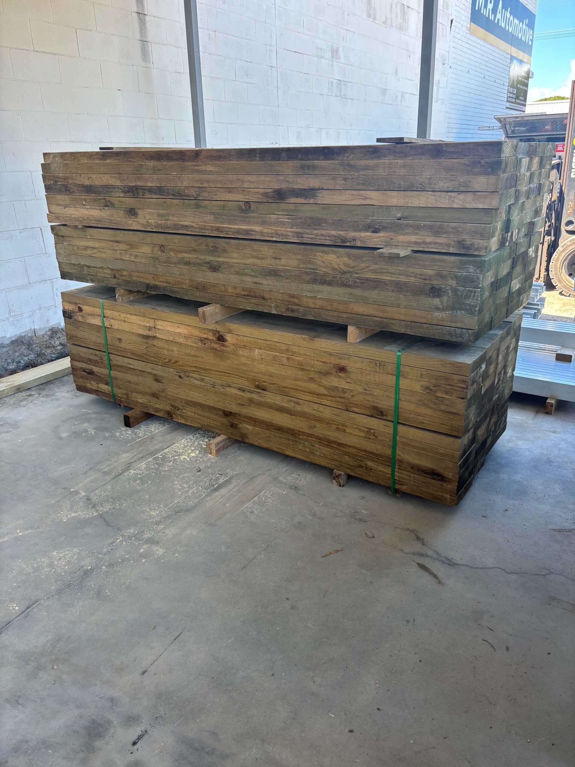 TIMBER SLEEPERS